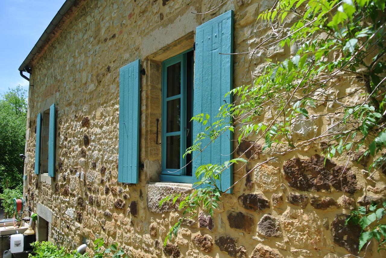 Le Moulin De Planiol Bed and breakfast *