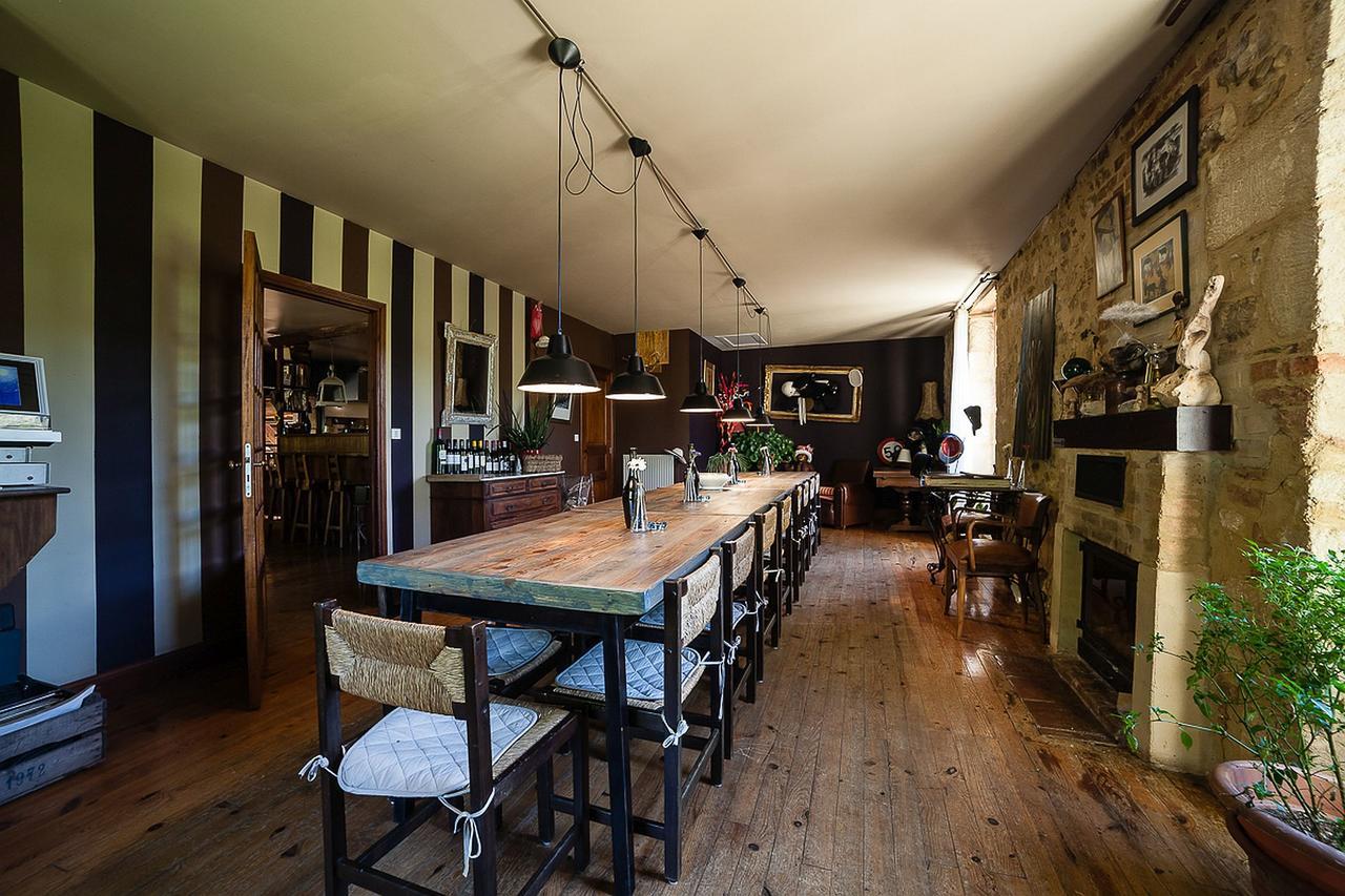 Le Moulin De Planiol Bed and breakfast